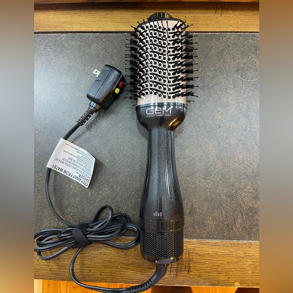 GEM blowout brush
